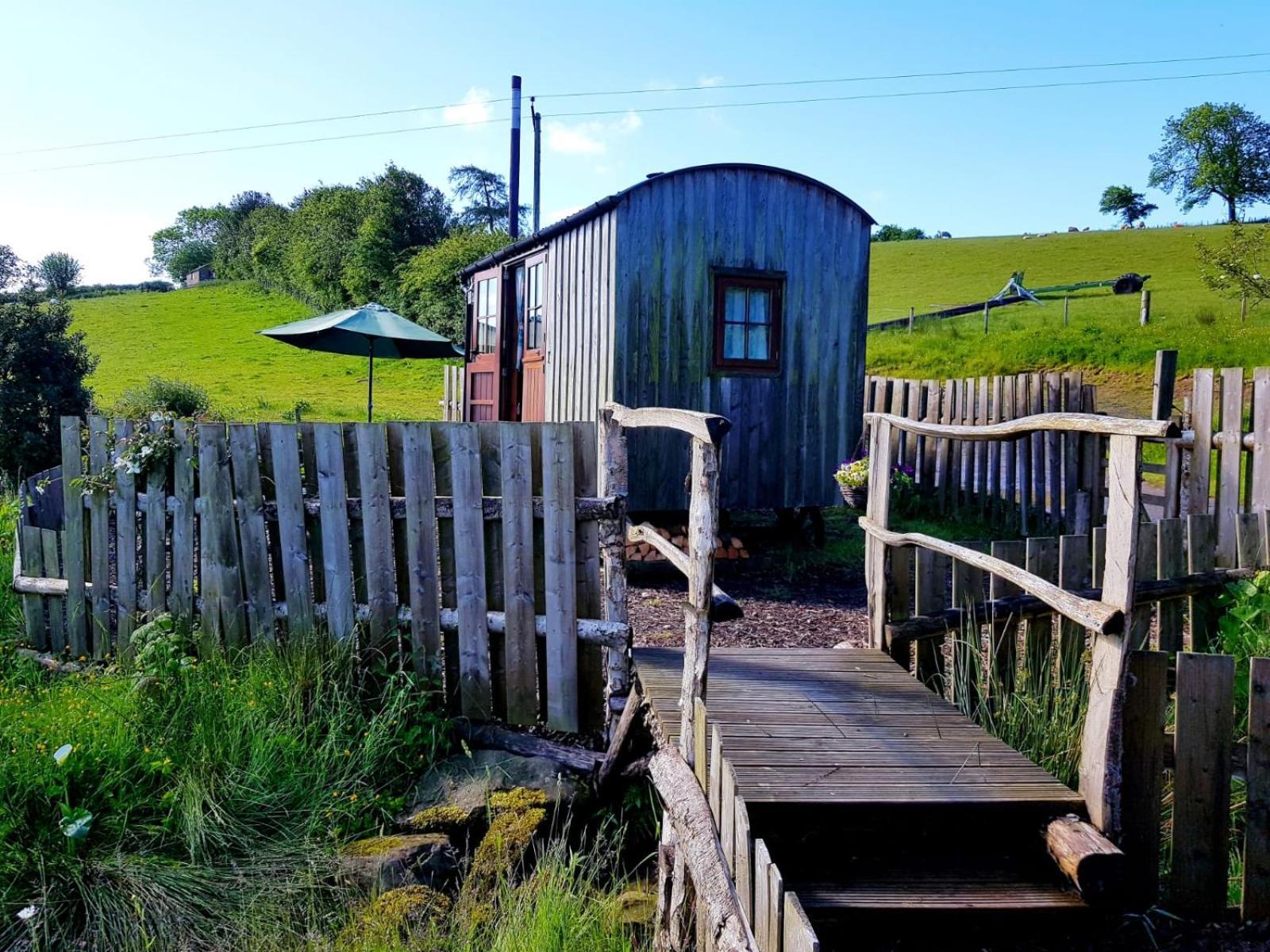 Eco Accommodation Cornflower Holiday Крейвен-Армс Экстерьер фото