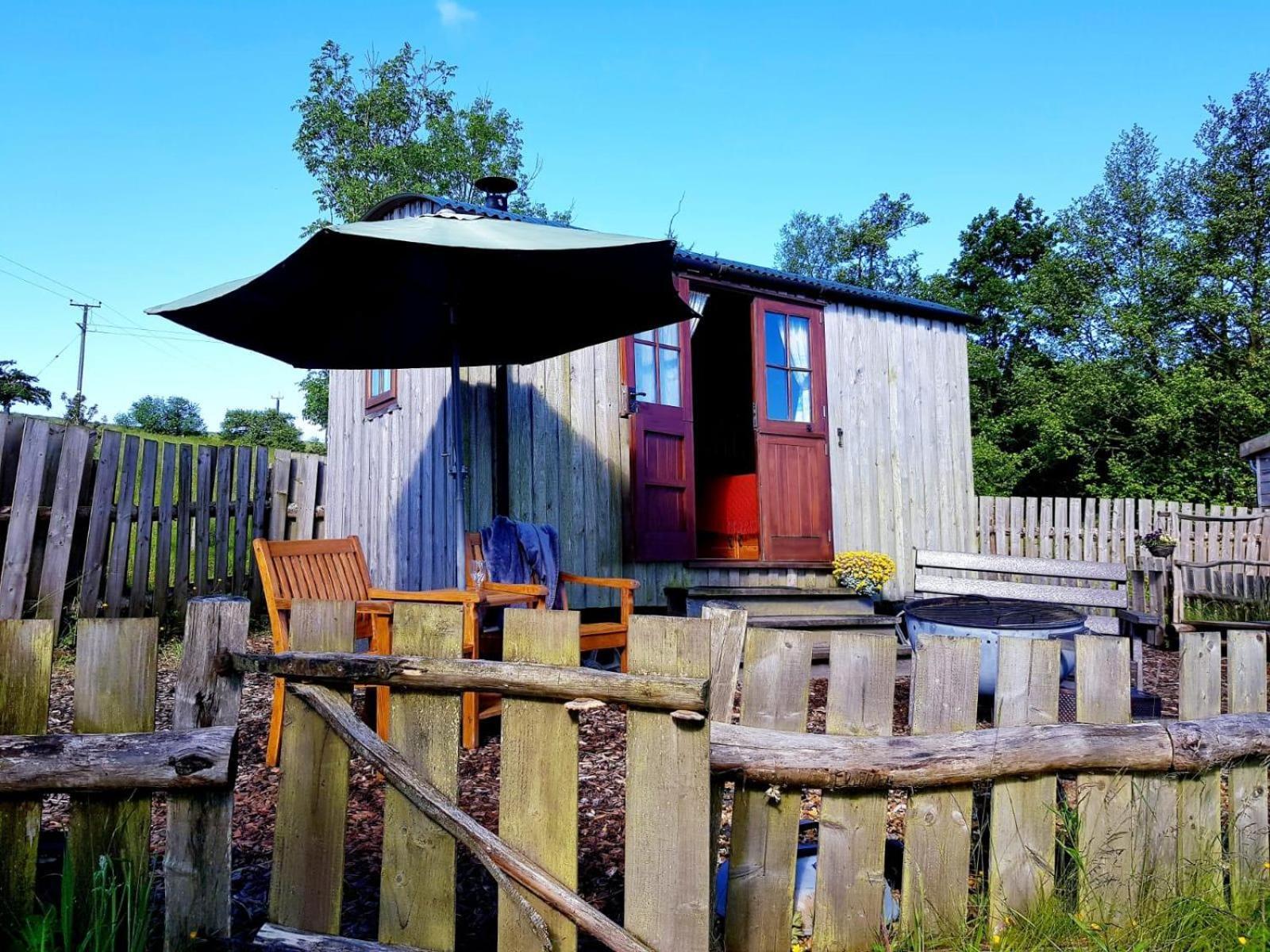 Eco Accommodation Cornflower Holiday Крейвен-Армс Экстерьер фото